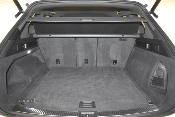 Used Volkswagen Touareg 2018 for sale - 77565318: Photo 42