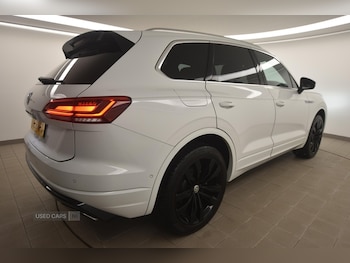 Used Volkswagen Touareg 2018 for sale - 77565318: Photo