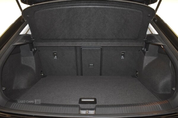 Used Volkswagen T-Roc 2023 for sale - 77292214: Photo 38