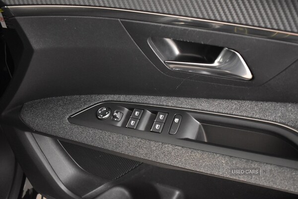 Used Peugeot 3008 2023 for sale - 76998244: Photo 30