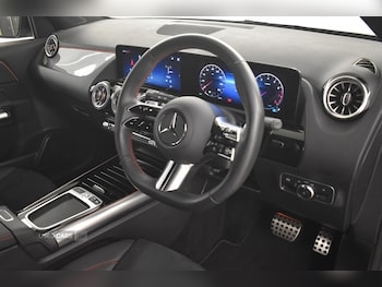 Used Mercedes-Benz GLA 2025 for sale - 76690141: Photo