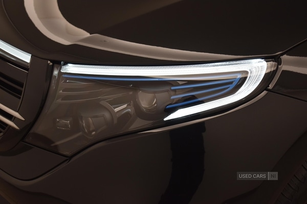 Used Mercedes-Benz EQC 2022 for sale - 77102220: Photo 11