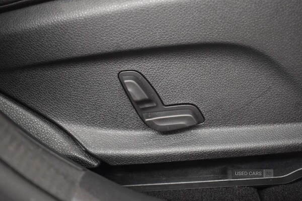 Used Mercedes-Benz EQC 2022 for sale - 77102220: Photo 36