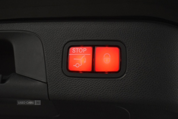 Used Mercedes-Benz EQC 2022 for sale - 77102220: Photo 44