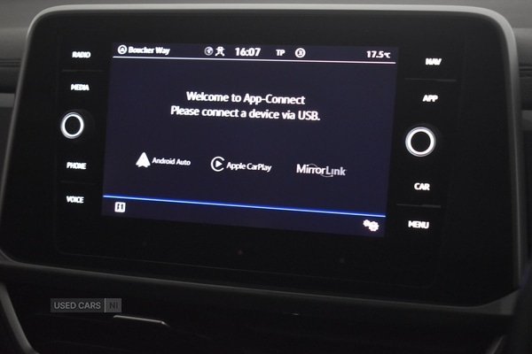 Used Volkswagen T-Roc 2022 for sale - 76646459: Photo 20