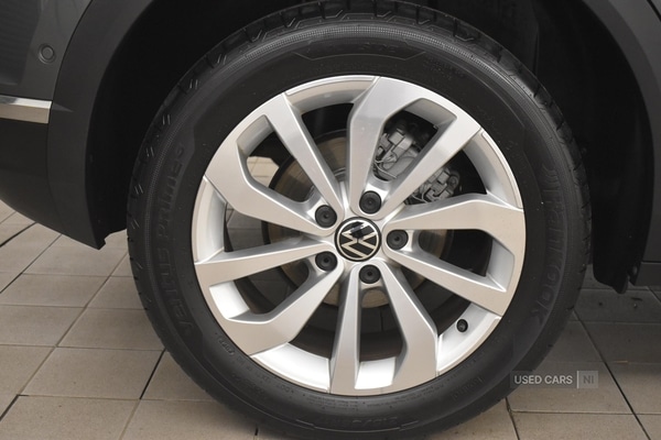 Used Volkswagen T-Roc 2022 for sale - 76646459: Photo 39