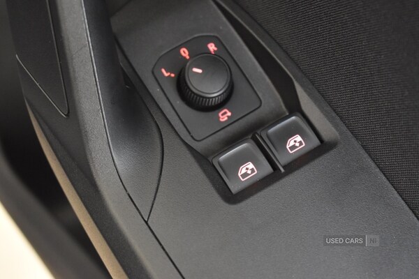 Used SEAT Ibiza 2018 for sale - 76308572: Photo 29