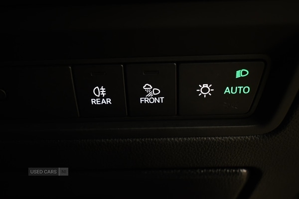 Used Volkswagen Touareg 2018 for sale - 77102398: Photo 30