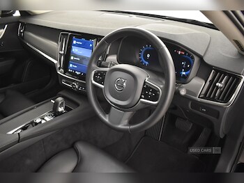 Used Volvo V90 2022 for sale - 76802704: Photo