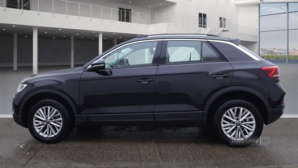 Used Volkswagen T-Roc 2023 for sale - 77021658: Photo 5
