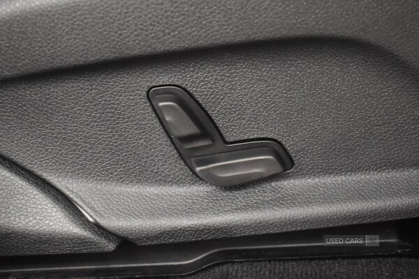 Used Mercedes-Benz EQC 2021 for sale - 76308345: Photo 39
