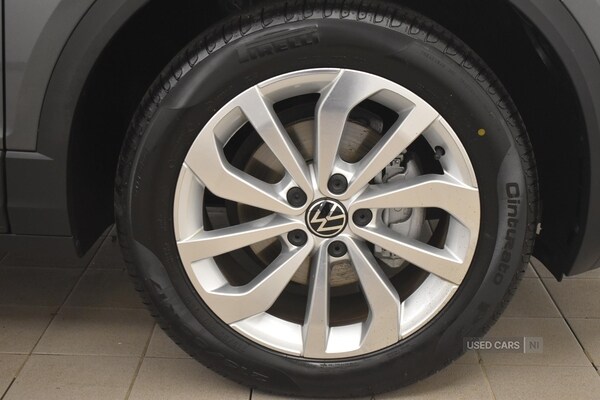 Used Volkswagen T-Roc 2022 for sale - 76585634: Photo 40