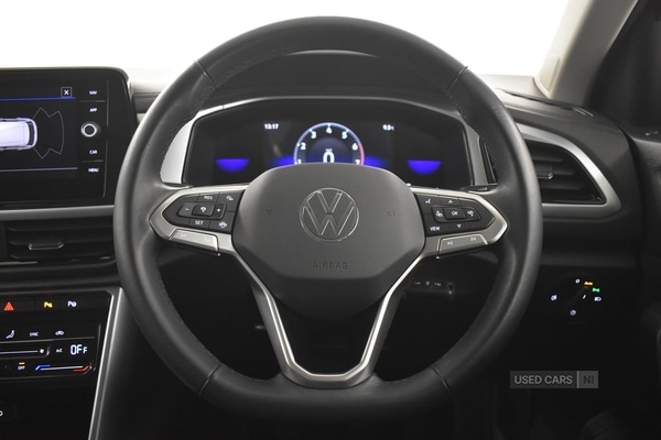 Used Volkswagen T-Roc 2023 for sale - 77426752: Photo 32