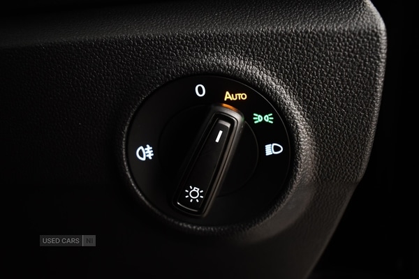 Used Volkswagen T-Roc 2023 for sale - 77426752: Photo 35