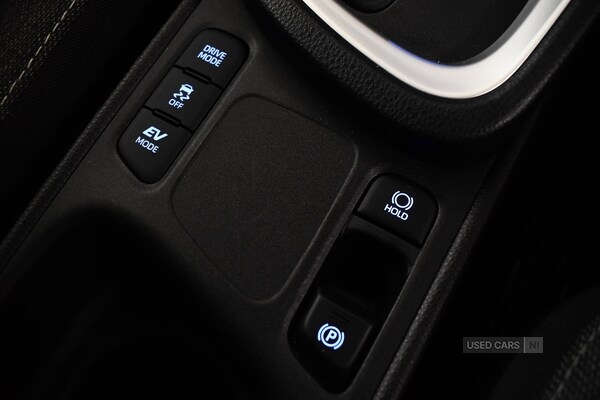 Used Toyota Yaris Cross 2022 for sale - 77192428: Photo 25