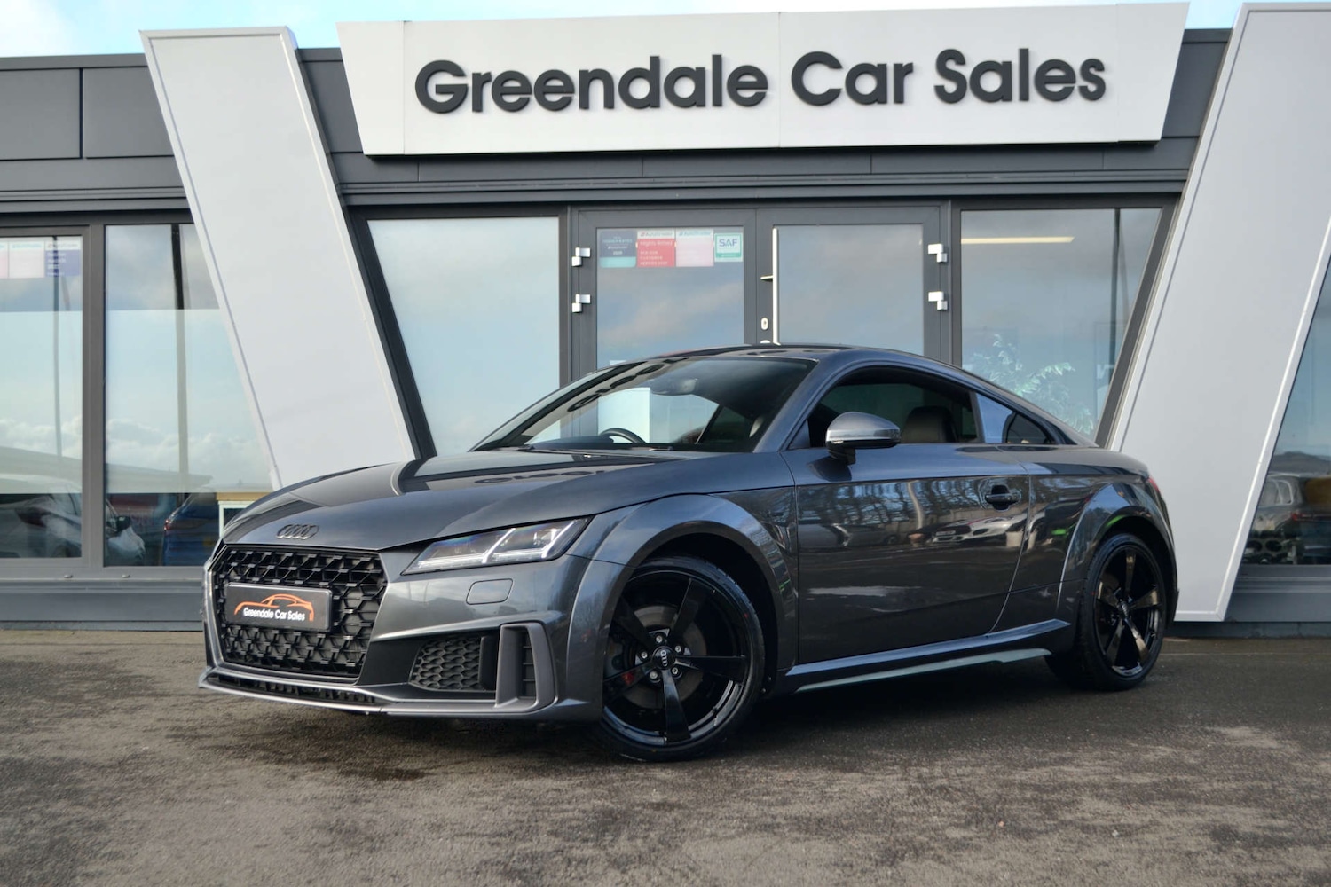 Used Audi TT 2019 for sale - 76618140: Photo 2