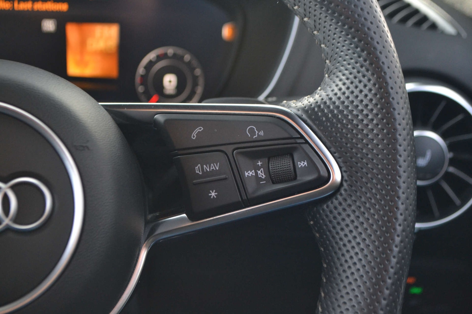 Used Audi TT 2019 for sale - 76618140: Photo 38