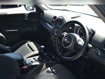 Used MINI Countryman 2018 for sale - 78970966: Photo