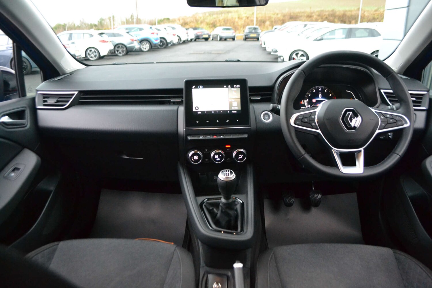 Used Renault Clio 2023 for sale - 77129817: Photo 30