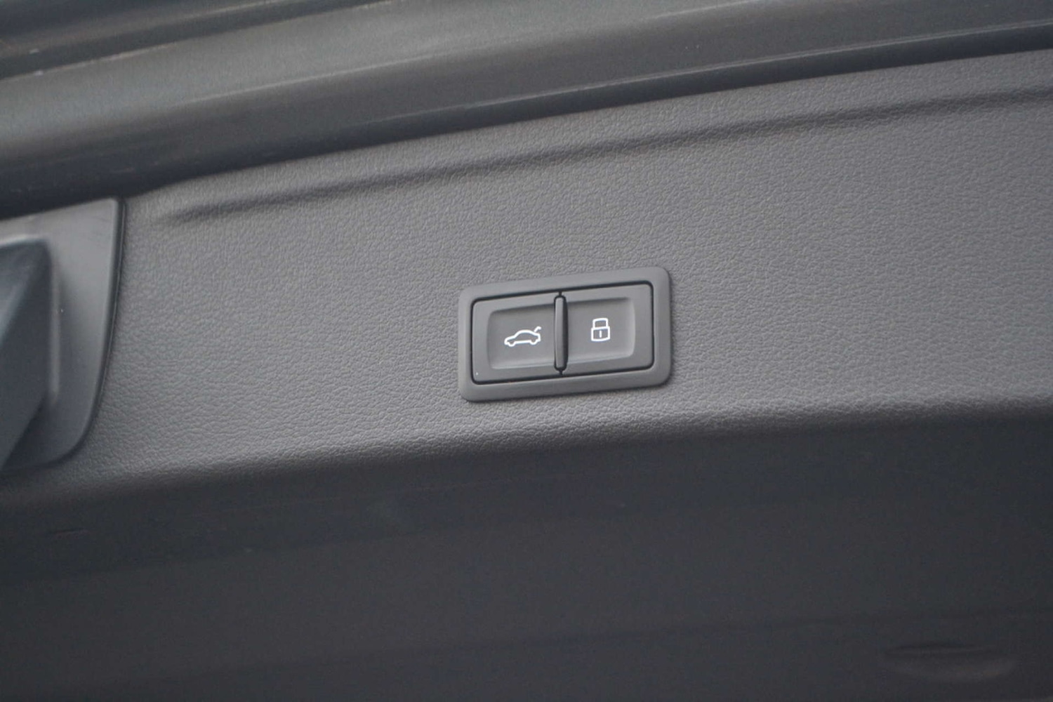 Used Audi A4 2020 for sale - 76618132: Photo 19