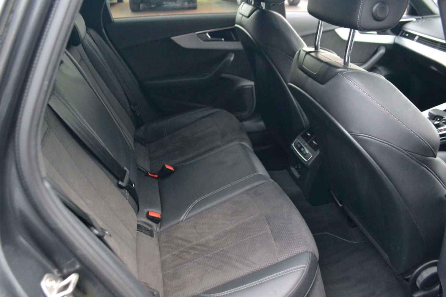 Used Audi A4 2020 for sale - 76618132: Photo 20