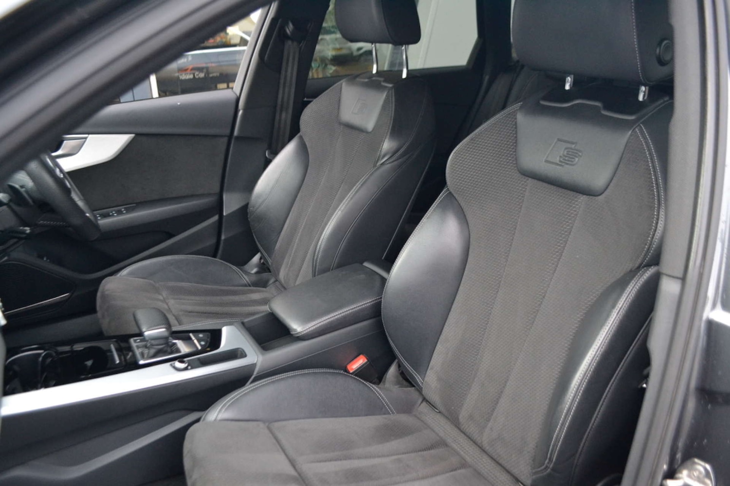 Used Audi A4 2020 for sale - 76618132: Photo 29