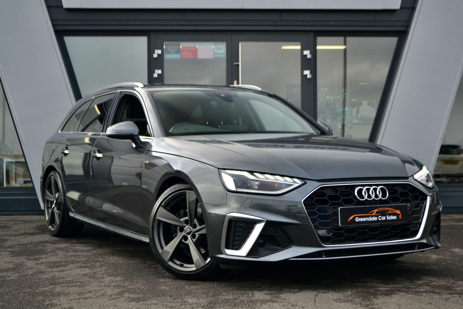 Used Audi A4 2020 for sale - 76618132: Photo 3