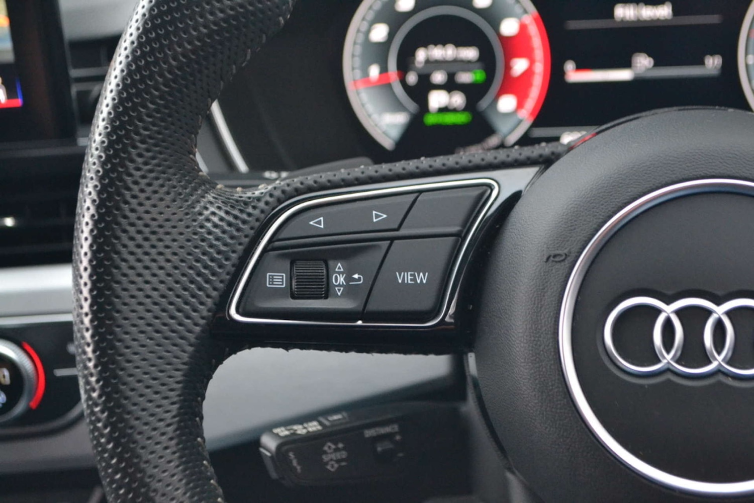 Used Audi A4 2020 for sale - 76618132: Photo 32