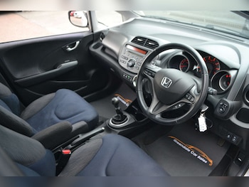 Used Honda Jazz 2015 for sale - 78460250: Photo