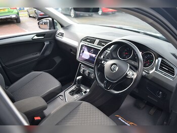 Used Volkswagen Tiguan 2019 for sale - 78121216: Photo