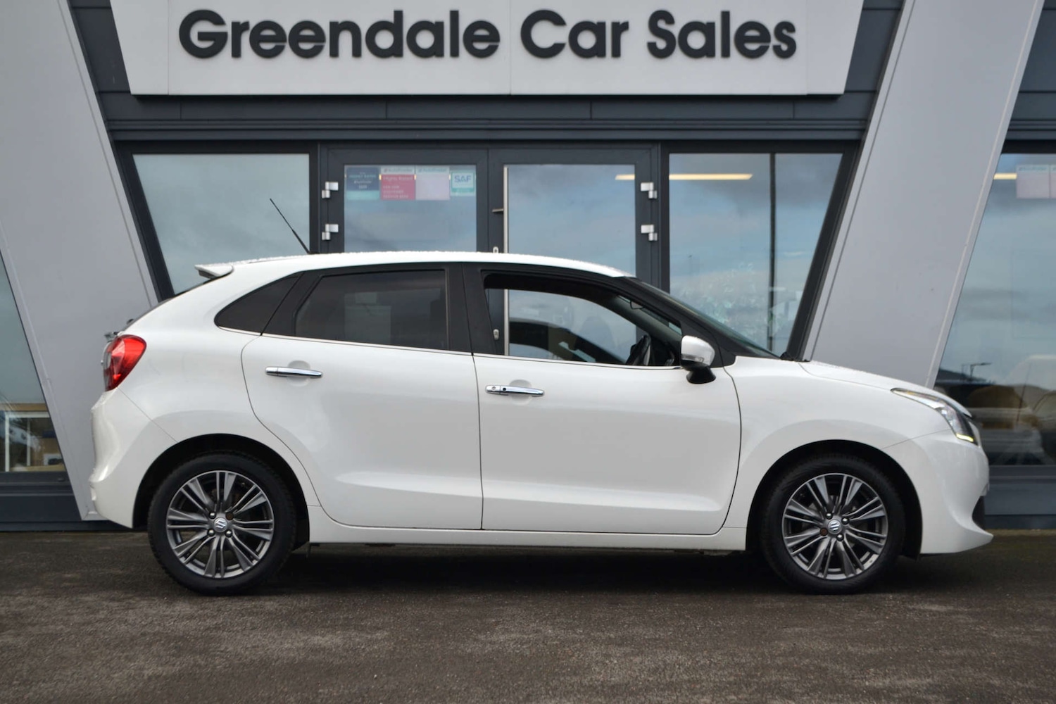 Used Suzuki Baleno 2016 for sale - 77638296: Photo 11