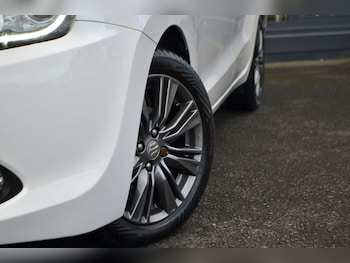 Used Suzuki Baleno 2016 for sale - 77638296: Photo