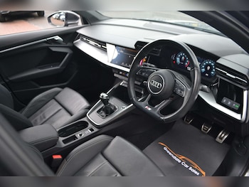 Used Audi A3 2020 for sale - 79101600: Photo