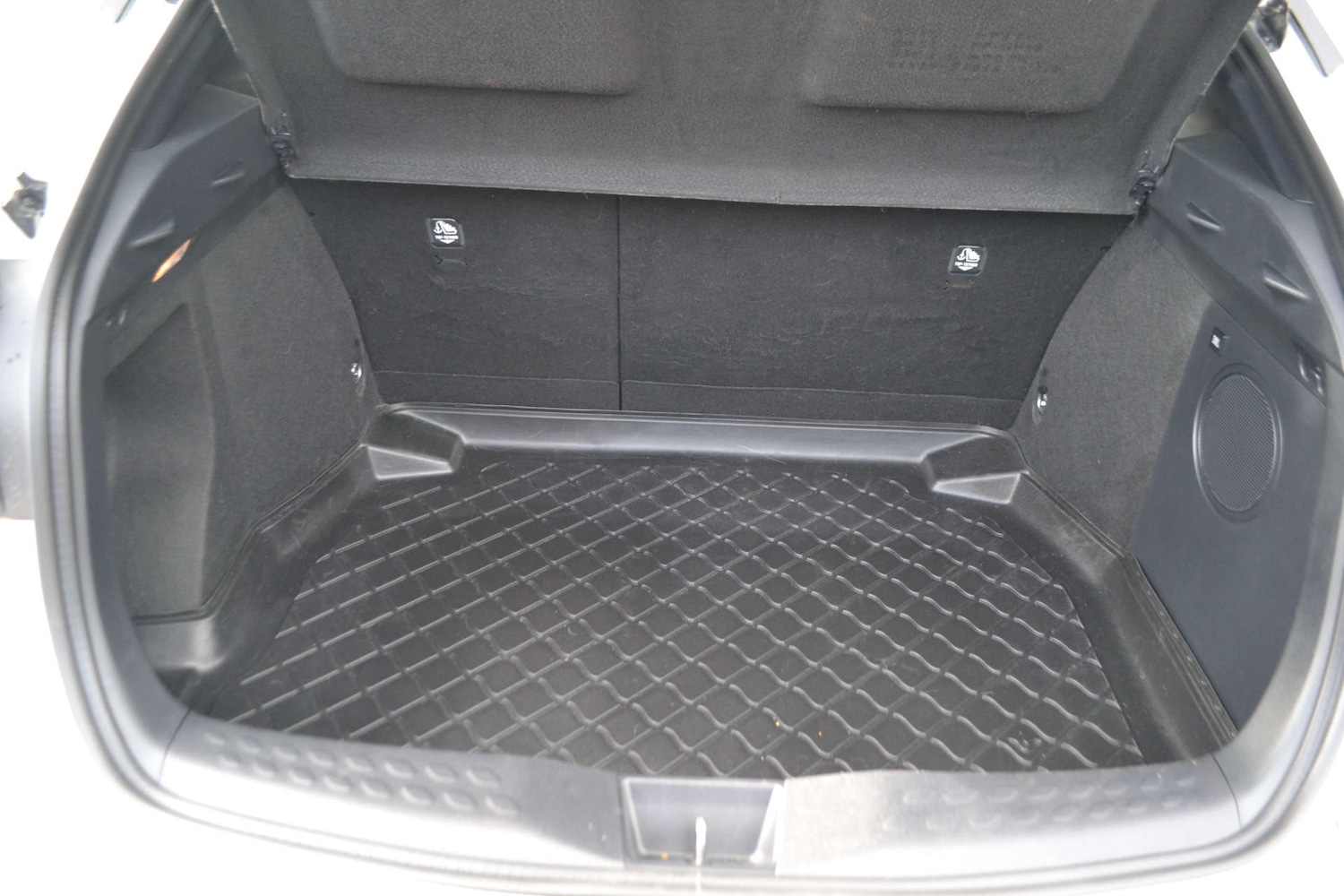 Used Toyota C-HR 2018 for sale - 77991971: Photo 22