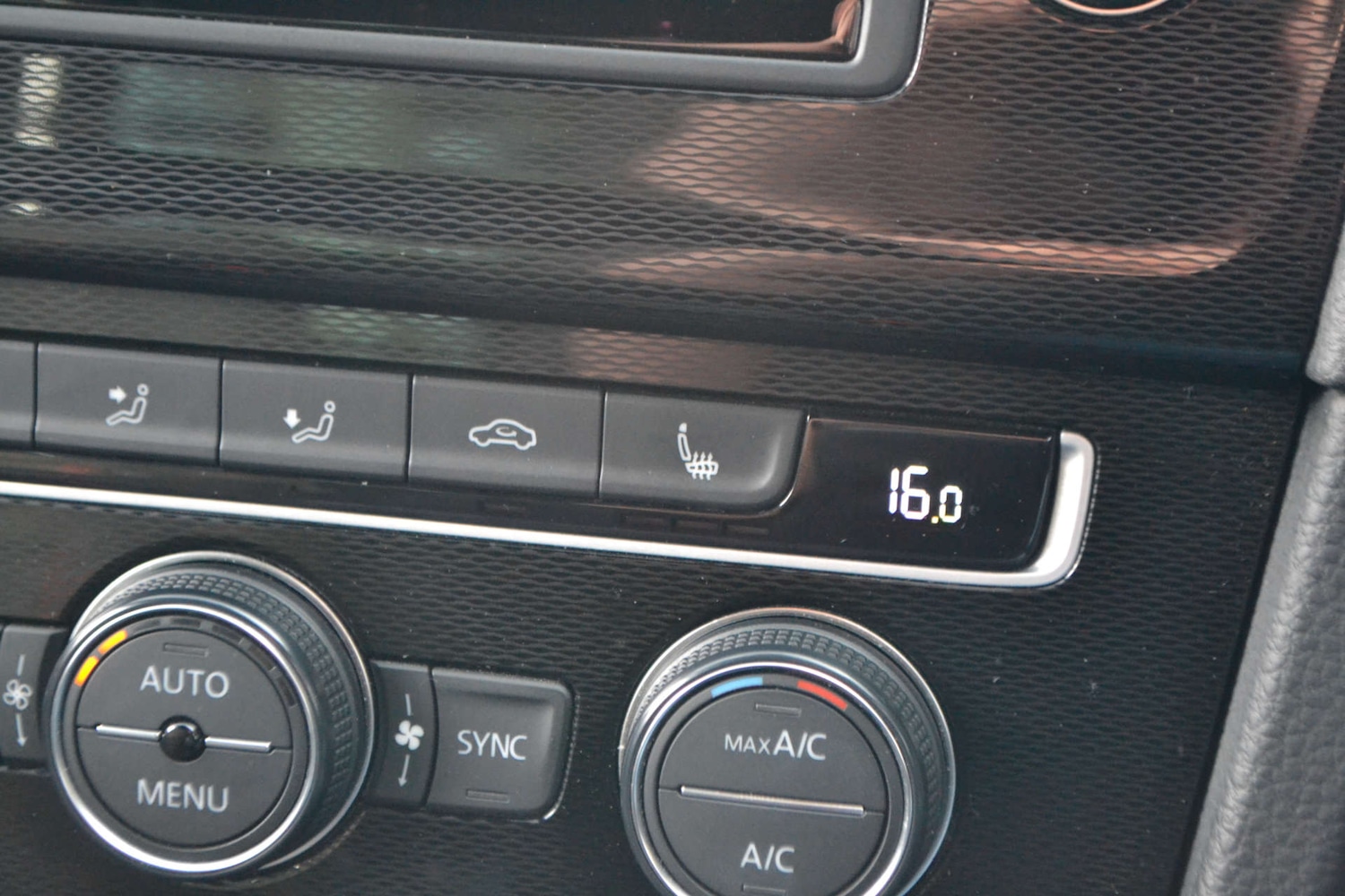 Used Volkswagen Golf 2016 for sale - 76614730: Photo 45