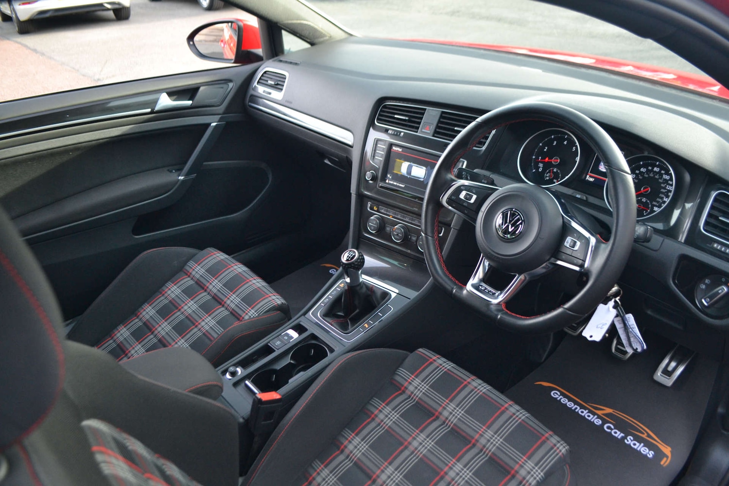 Used Volkswagen Golf 2016 for sale - 76614730: Photo 5