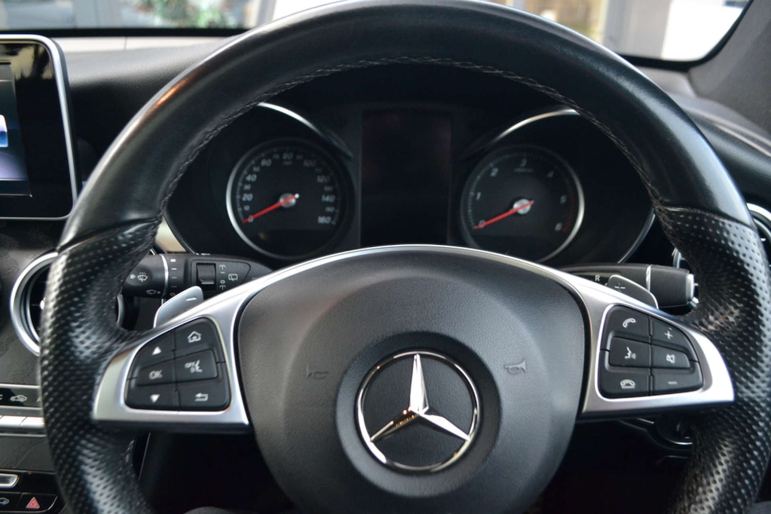 Used Mercedes-Benz GLC 2017 for sale - 76614750: Photo 29