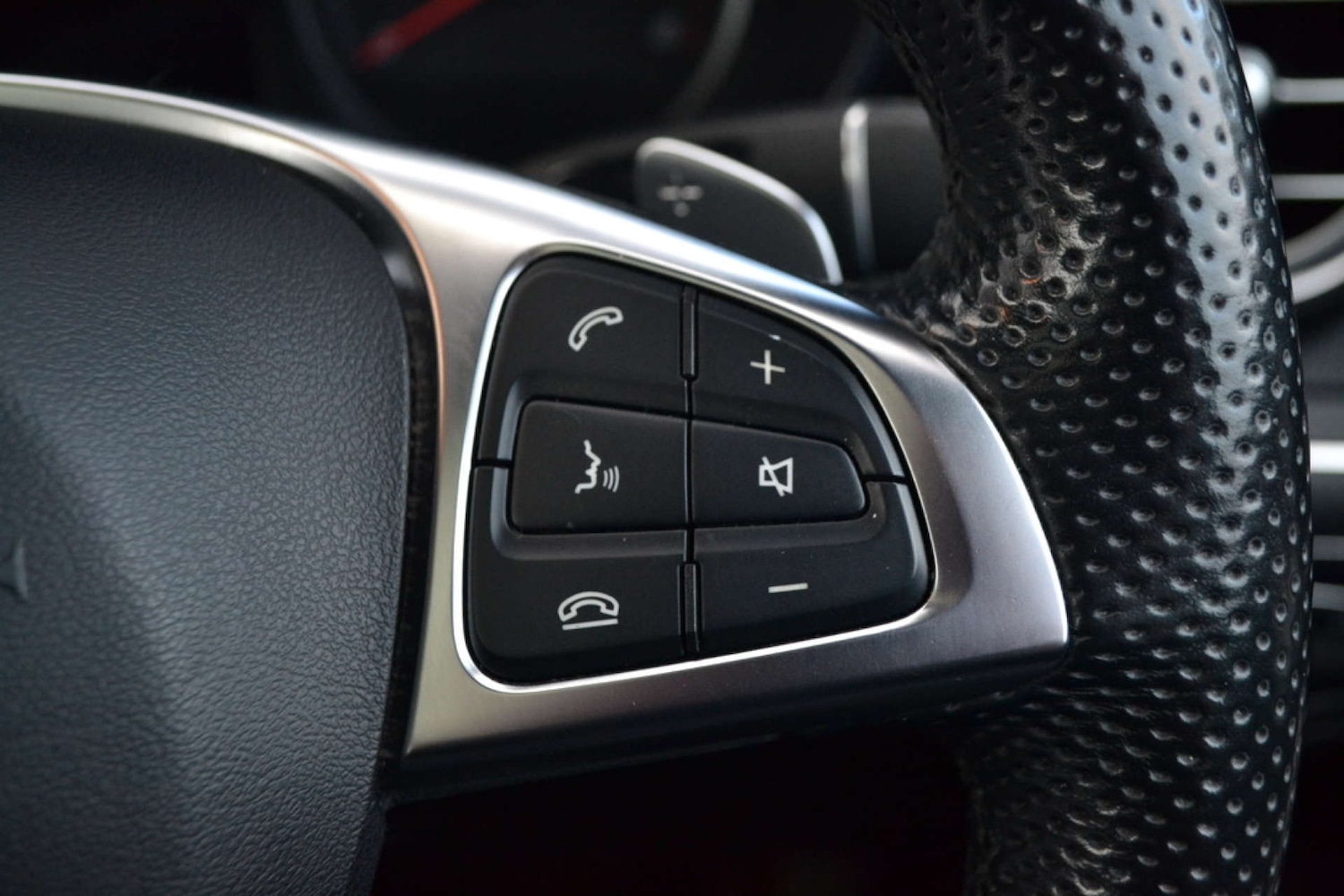 Used Mercedes-Benz GLC 2017 for sale - 76614750: Photo 32