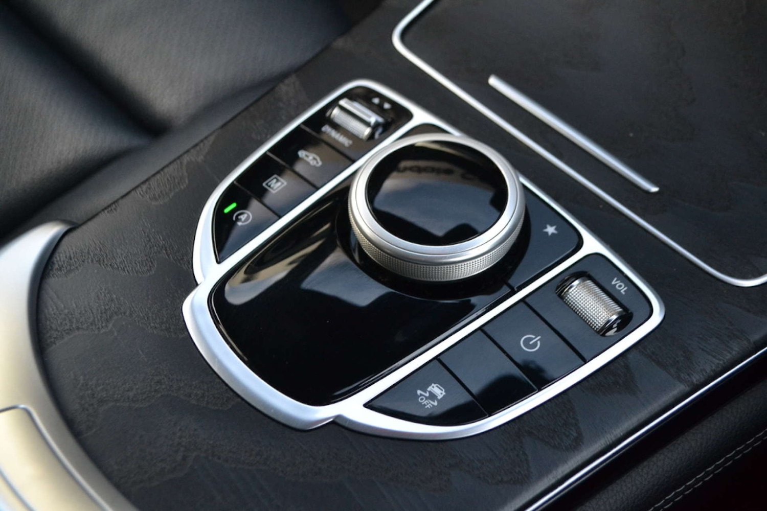 Used Mercedes-Benz GLC 2017 for sale - 76614750: Photo 41