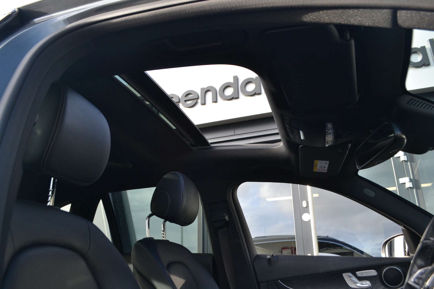 Used Mercedes-Benz GLC 2017 for sale - 76614750: Photo 52