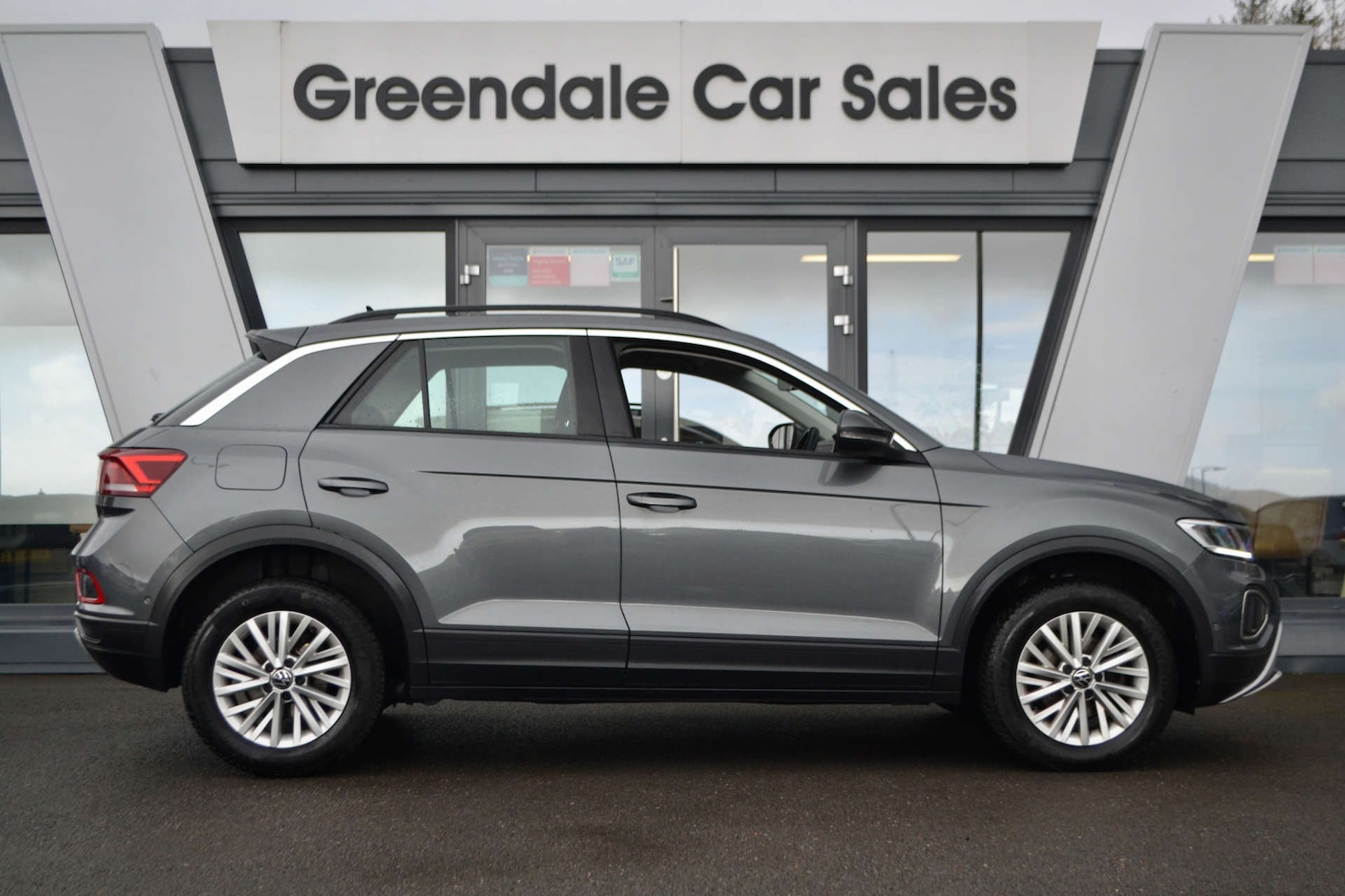 Used Volkswagen T-Roc 2023 for sale - 77916441: Photo 10