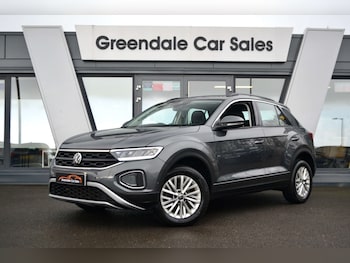 Used Volkswagen T-Roc 2023 for sale - 77916441: Photo