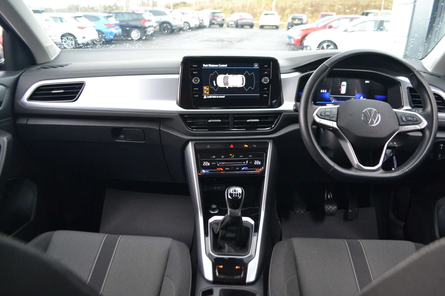 Used Volkswagen T-Roc 2023 for sale - 77916441: Photo 30