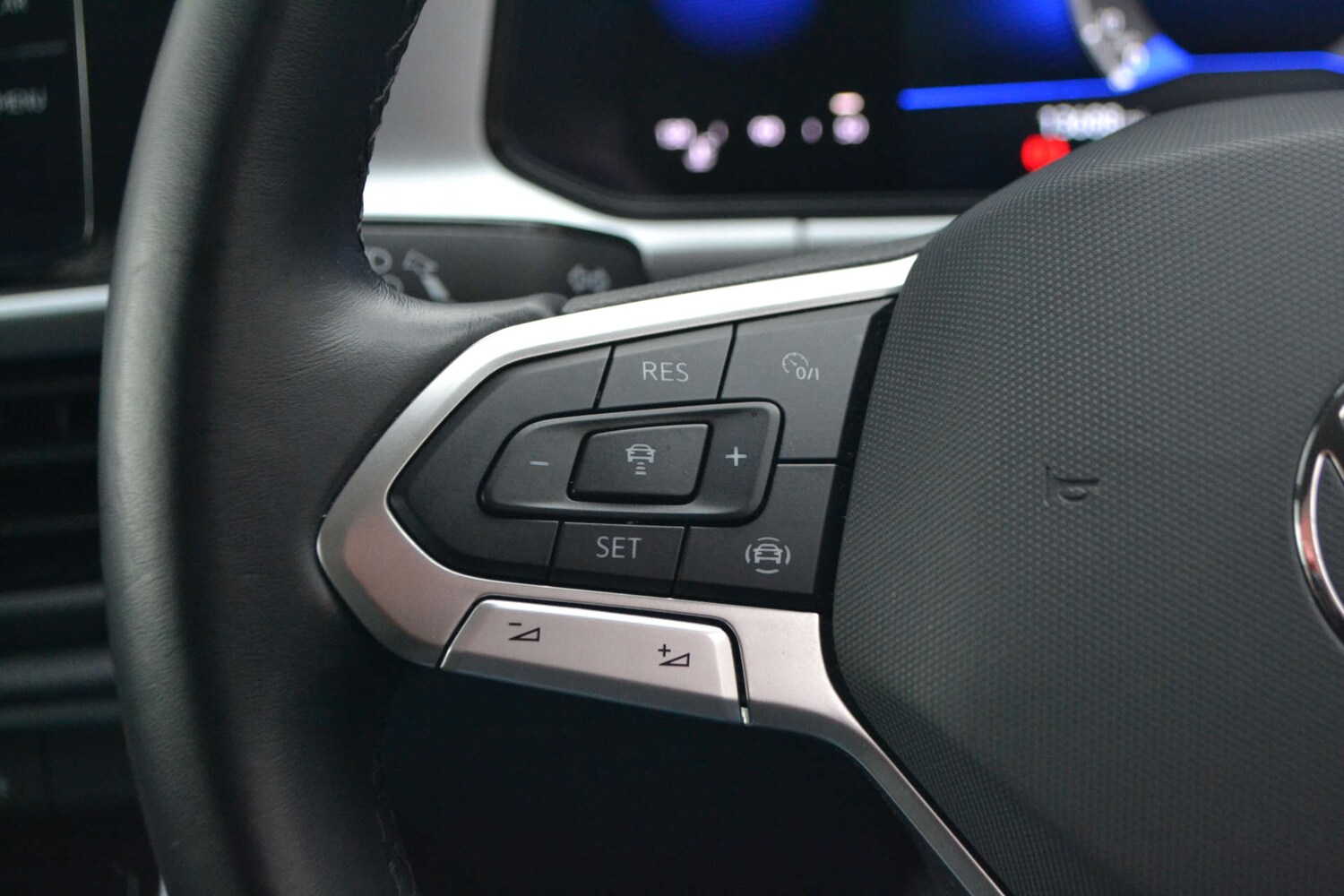 Used Volkswagen T-Roc 2023 for sale - 77916441: Photo 37