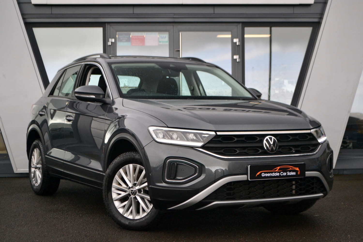 Used Volkswagen T-Roc 2023 for sale - 77916441: Photo 7