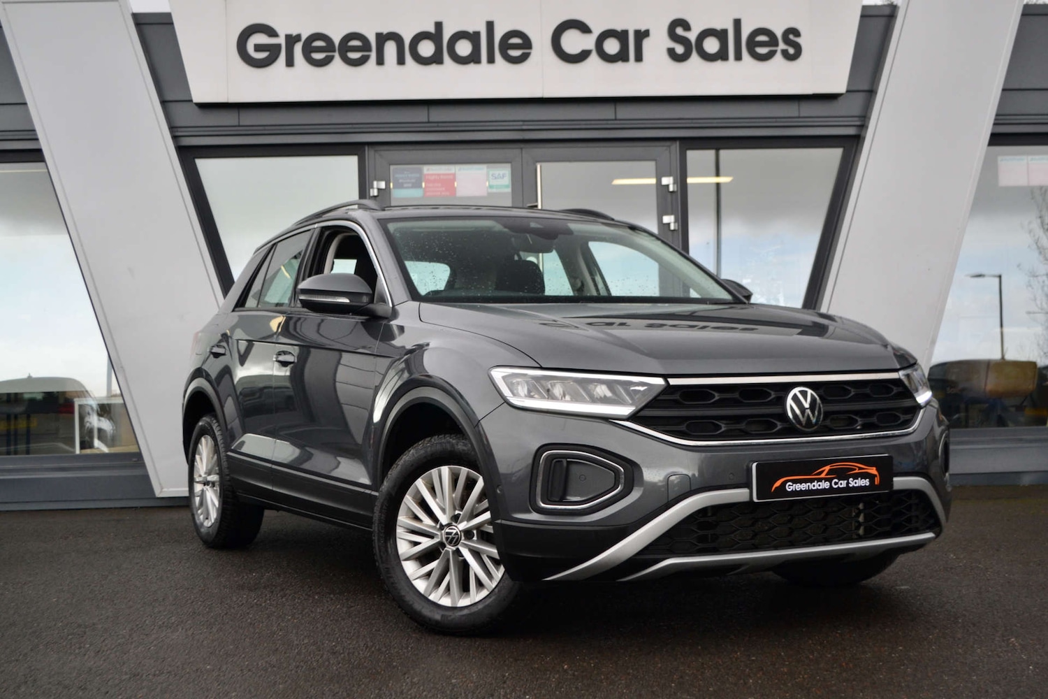 Used Volkswagen T-Roc 2023 for sale - 77916441: Photo 9