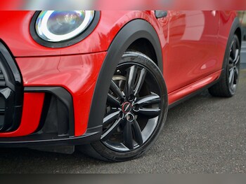 Used MINI Hatch 2022 for sale - 77934015: Photo