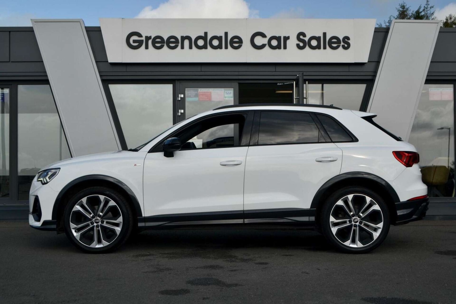 Used Audi Q3 2021 for sale - 76614711: Photo 17