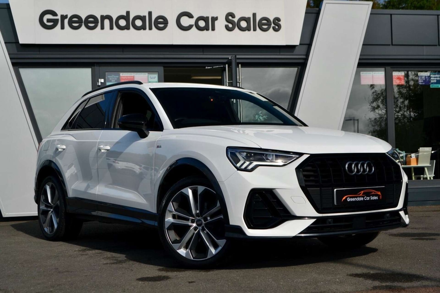 Used Audi Q3 2021 for sale - 76614711: Photo 3