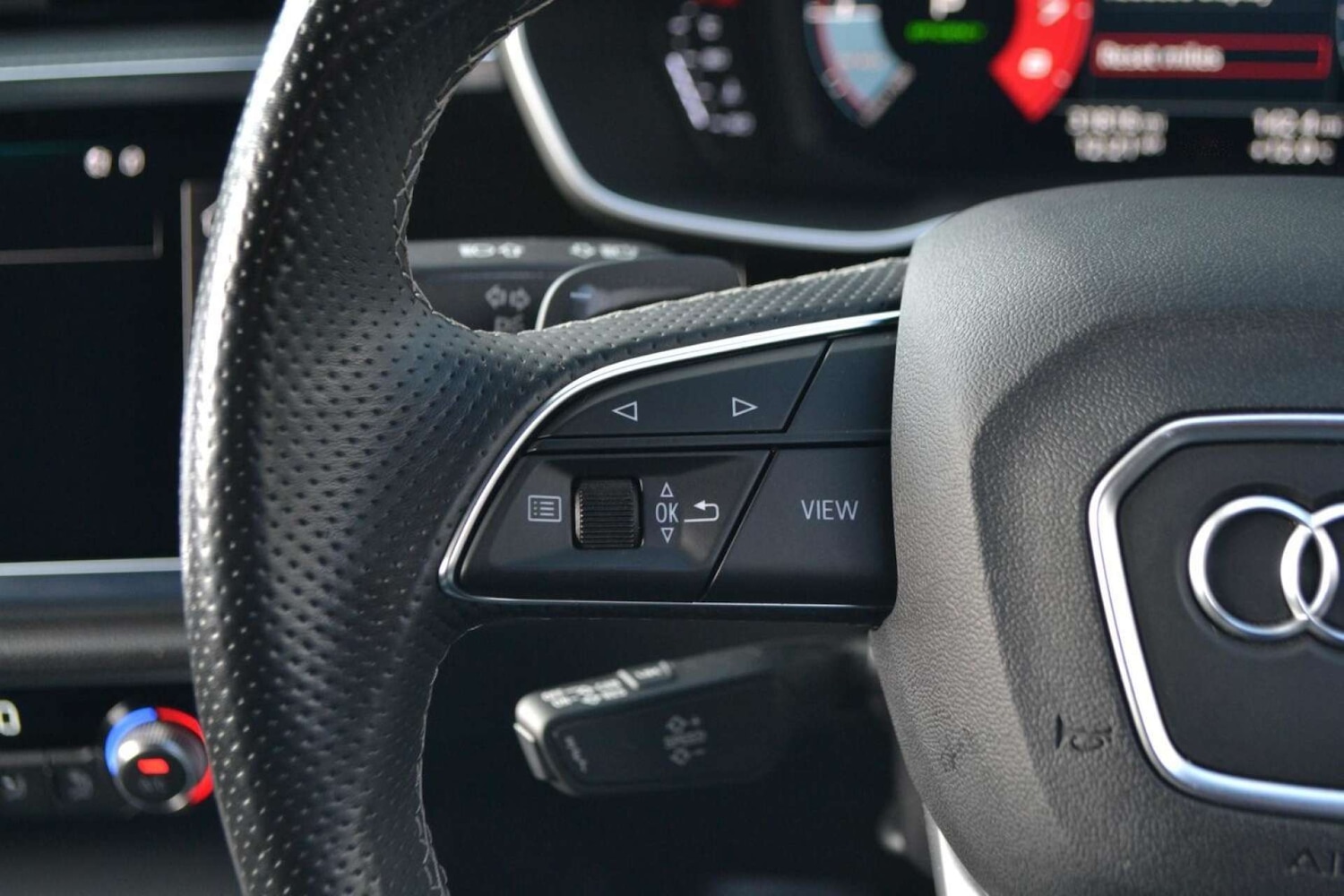 Used Audi Q3 2021 for sale - 76614711: Photo 35